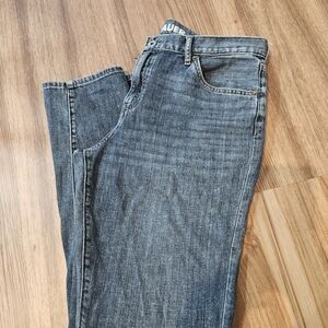 Eddie Bauer Women's Boyfriend Midrise Jeans. Size 8.